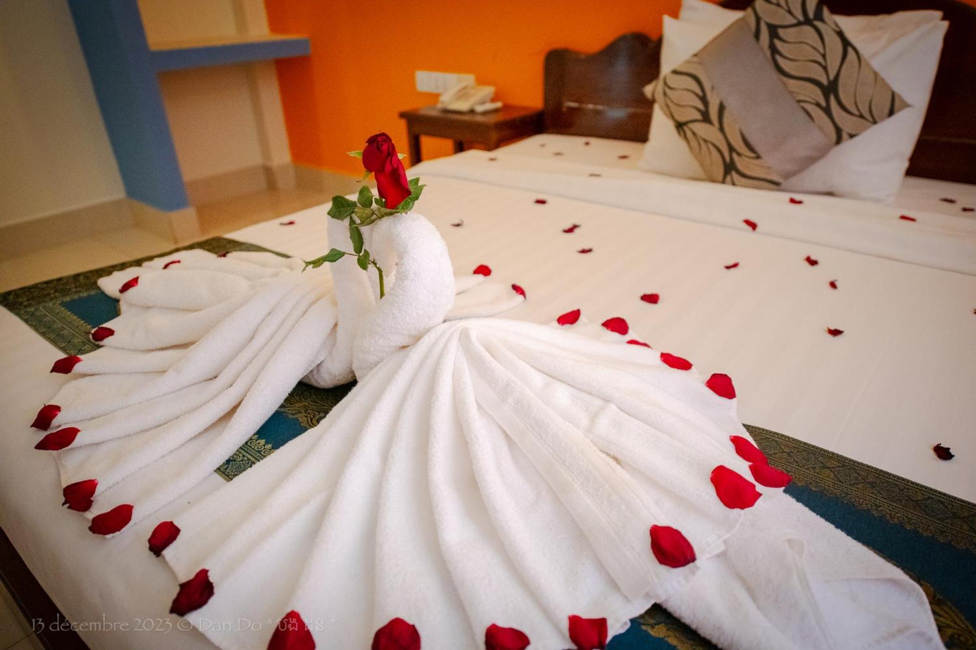 Plumeria Hotel & Spa Siem Reap Exterior photo