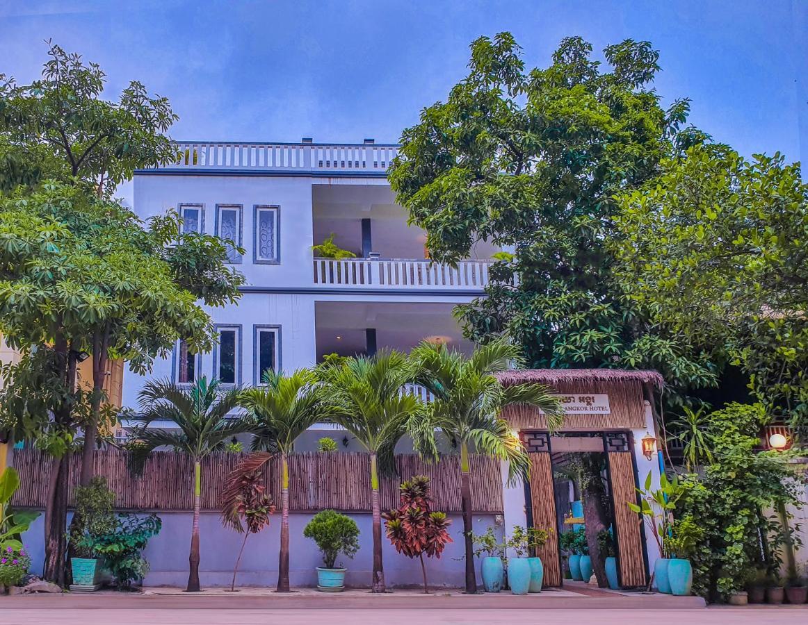 Plumeria Hotel & Spa Siem Reap Exterior photo
