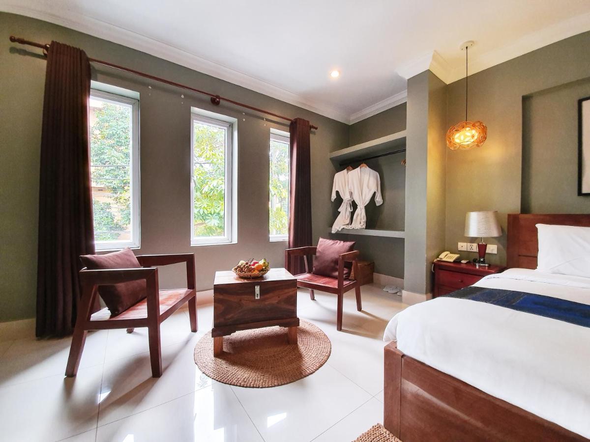 Plumeria Hotel & Spa Siem Reap Exterior photo